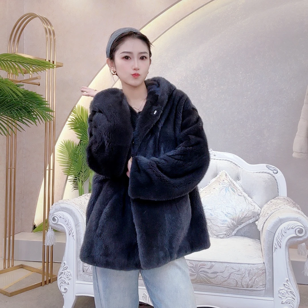【东方丽人】2F012丹麦进口水貂紫金短二整貂短款洋气皮草外套