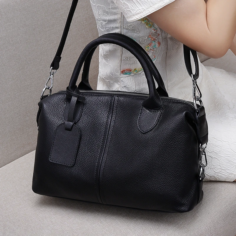 真皮大包包女2025新款秋季大容量机车女包手提休闲百搭软皮斜挎包