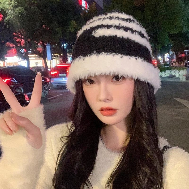 帽子女秋冬保暖护耳毛线帽时尚软糯毛绒渔夫帽显脸小可爱针织盆帽