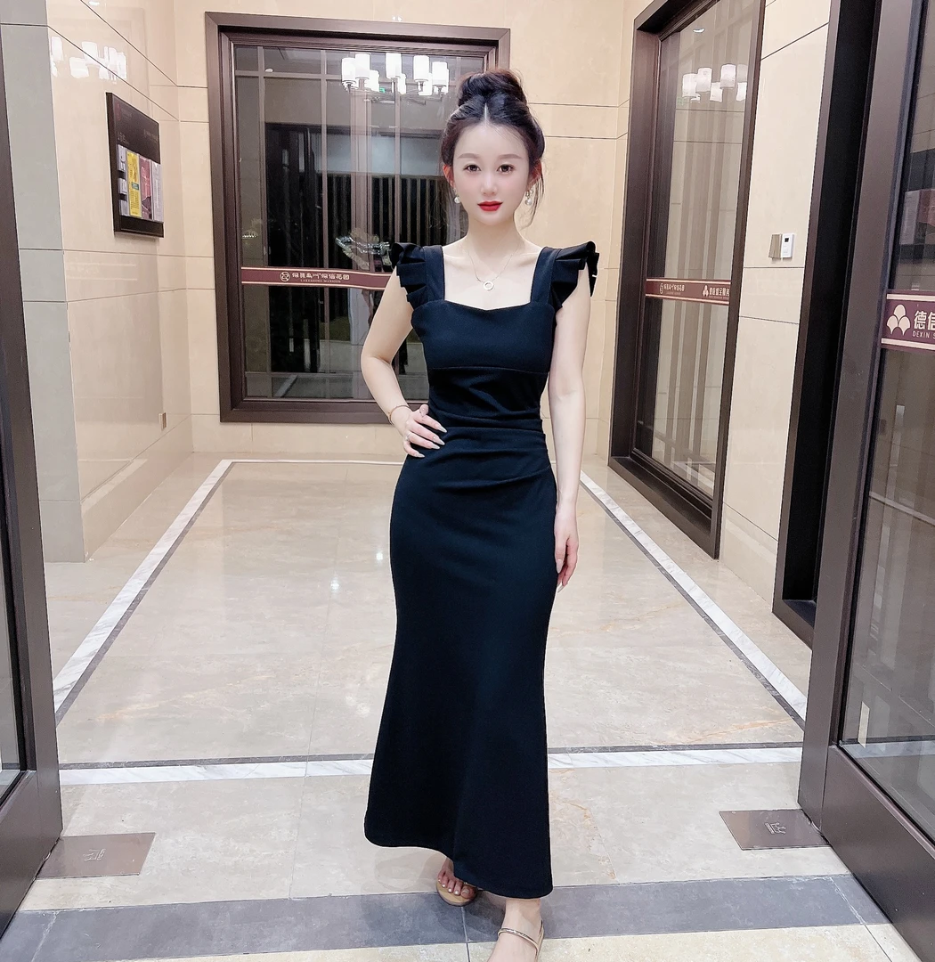 后妈裙显瘦2025新款夏季爆款气质遮肚子裙长款修身收腰连衣裙无袖