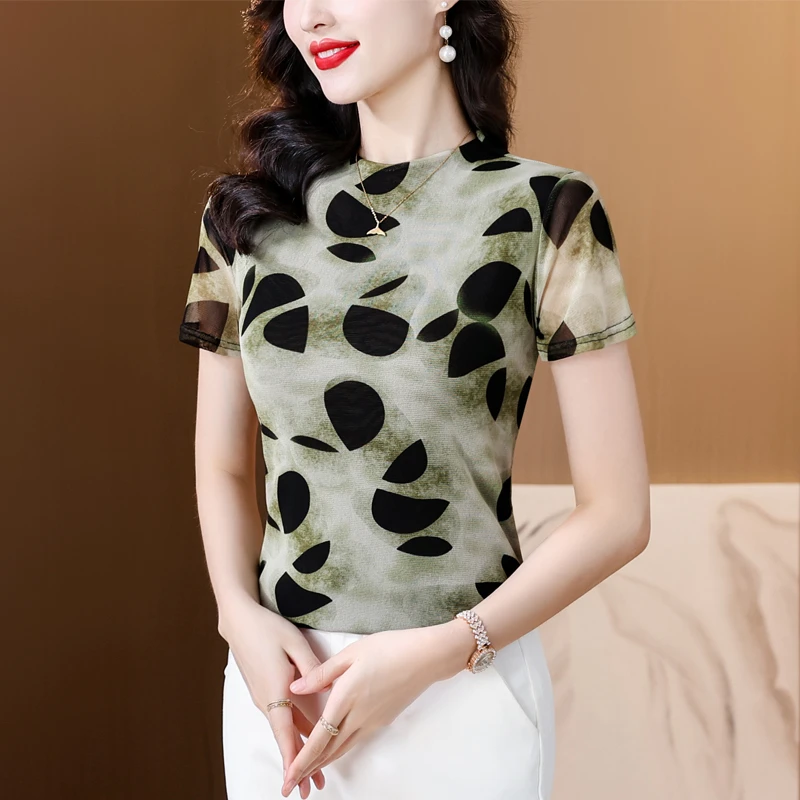 2025夏季新品时尚设计感洋气短袖小衫舒适透气上衣女印花显瘦T恤
