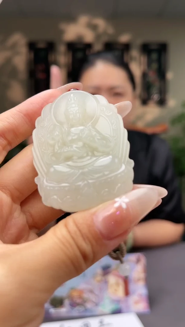 【闪购商品】和田玉颈饰未镶嵌Q396