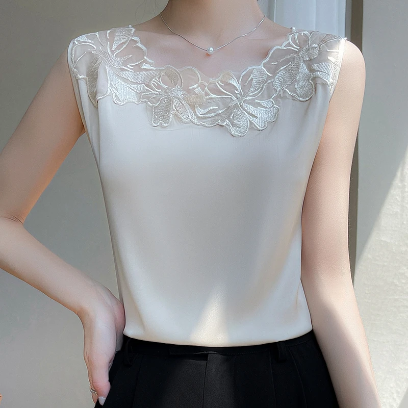 高端蕾丝背心女百搭打底夏季外穿宽松无袖气质设计感显瘦春夏时尚