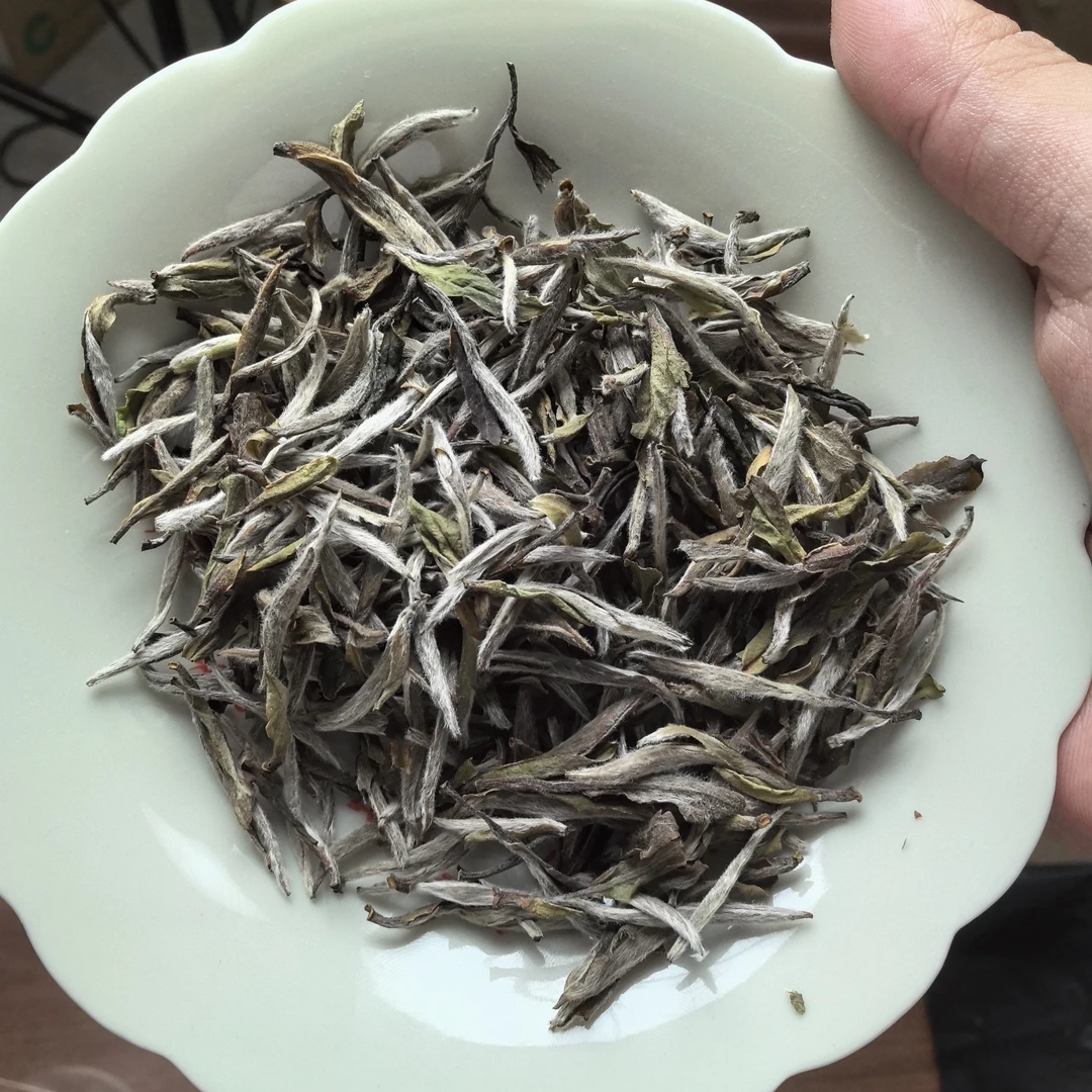 正官翁2017抛荒牡丹王一盒50g