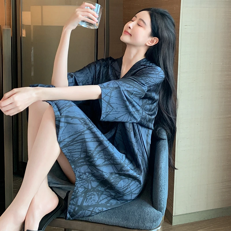 黑色睡裙女夏季冰丝宽松衬衫裙夏天仿真丝绸性感大码睡衣裙网红风