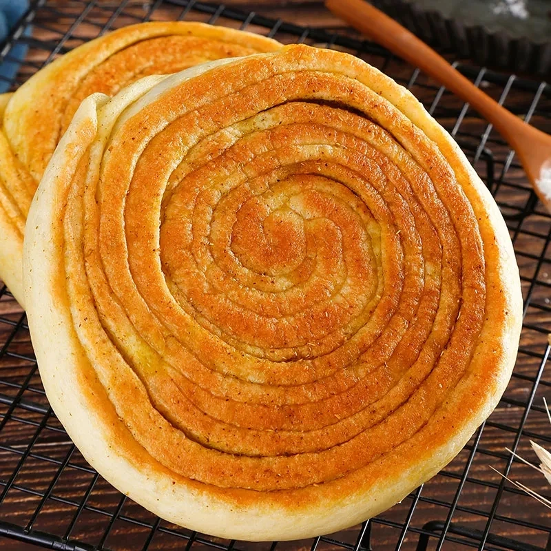 甘肃平凉特产大油锅盔饼子大油馍馍香酥硬烧饼传统手工美食千层饼