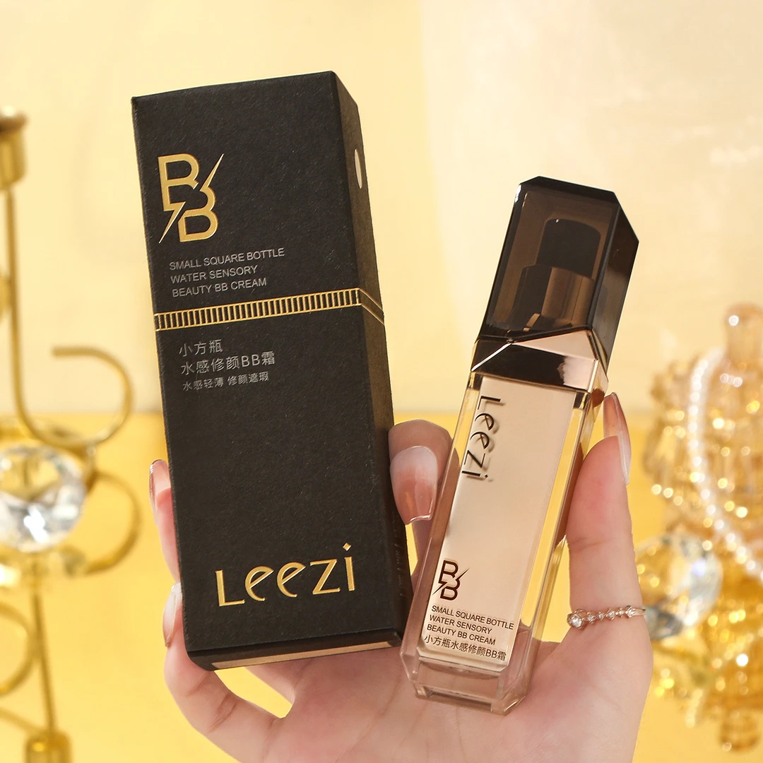 Leezi小方瓶水感修颜BB霜 滋润轻薄遮瑕干油皮不易脱妆持妆粉底液