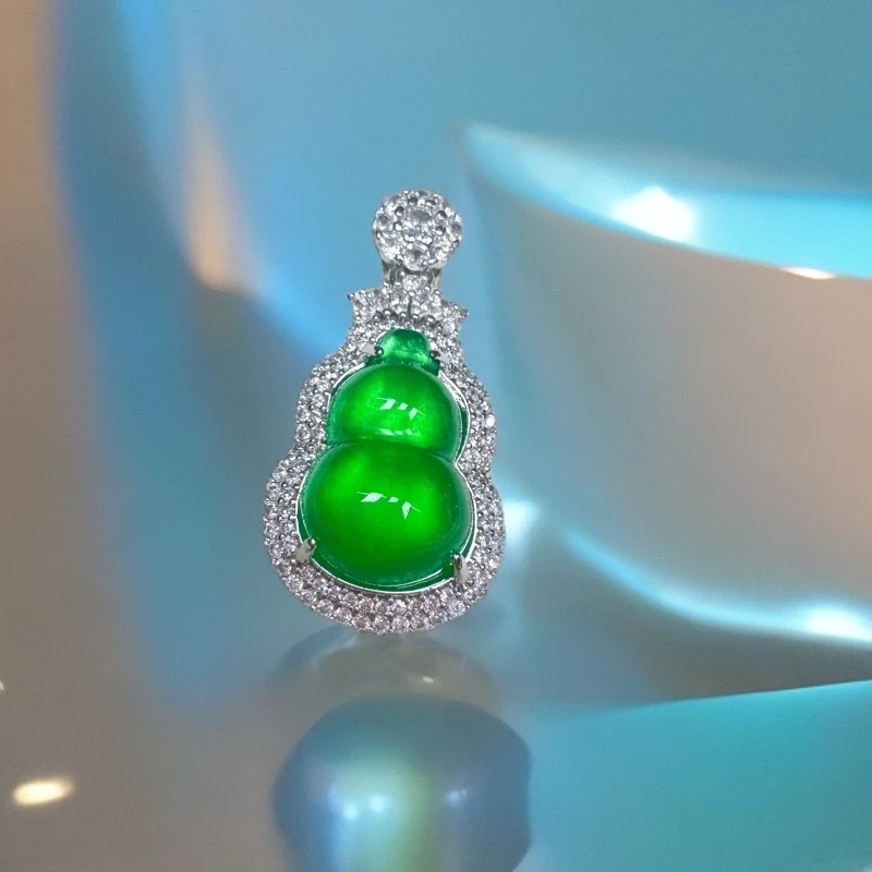 翡翠葫芦吊坠镶嵌（多样发其一）A74