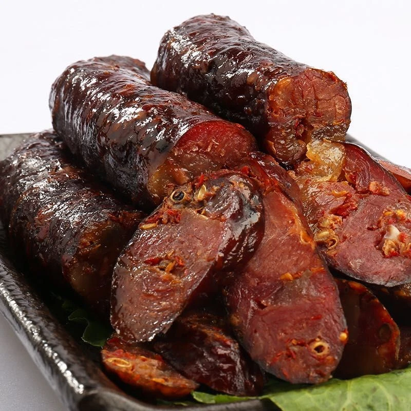 四川麻辣腊肠纯肉烟熏香肠腊肉五香手工传统食用健康自然风干美味
