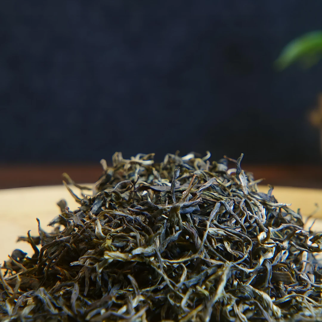 【鸣龙】2008年老陆曼松  晒青毛茶 散茶