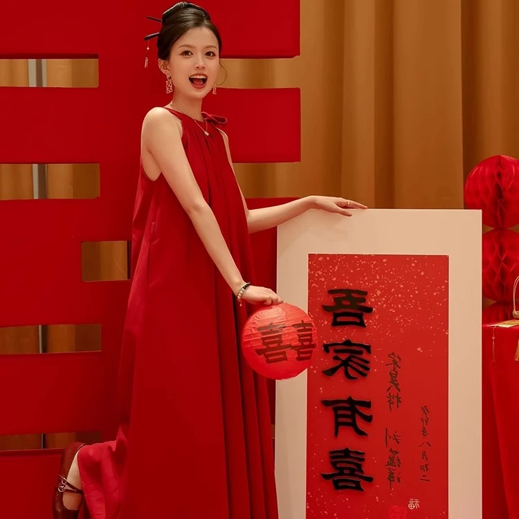 红色敬酒服2025新款新娘结婚回门便装宴会晨袍晨袍新娘高级感出片