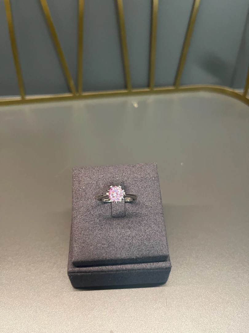 带包装 【樱桃珠宝】光直臂雪花一克拉天花板戒指.K 粉
