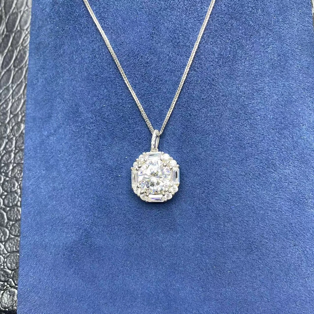 带包装 【樱桃珠宝】四合院5克拉天花板吊坠.S