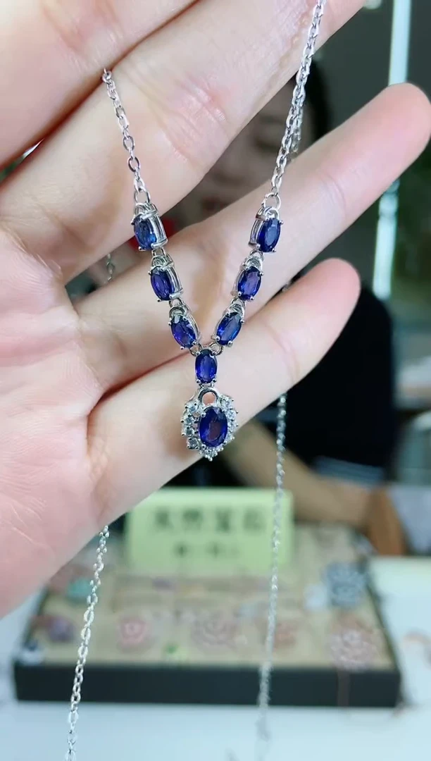 【闪购商品】蓝宝石颈饰银S925镶嵌颈饰