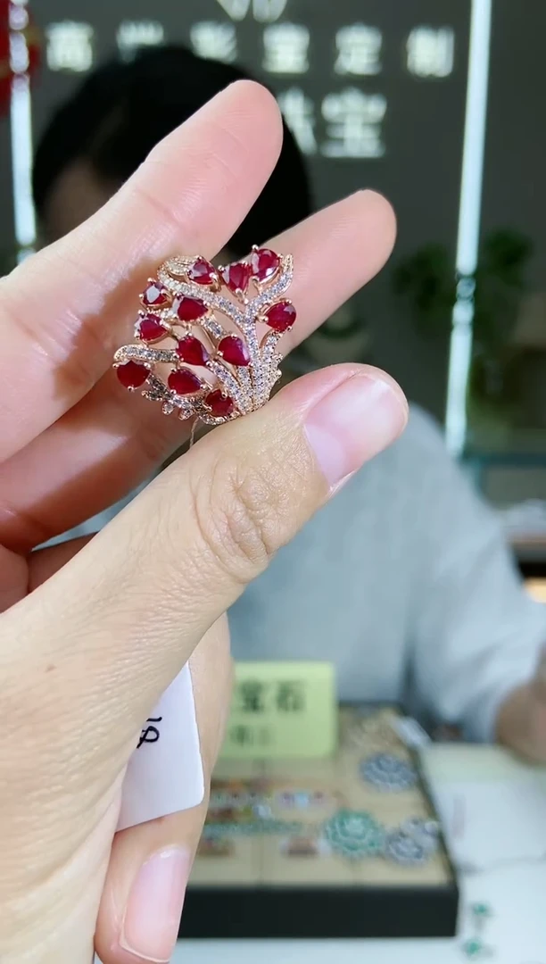 【闪购商品】红宝石手饰银S925镶嵌手饰