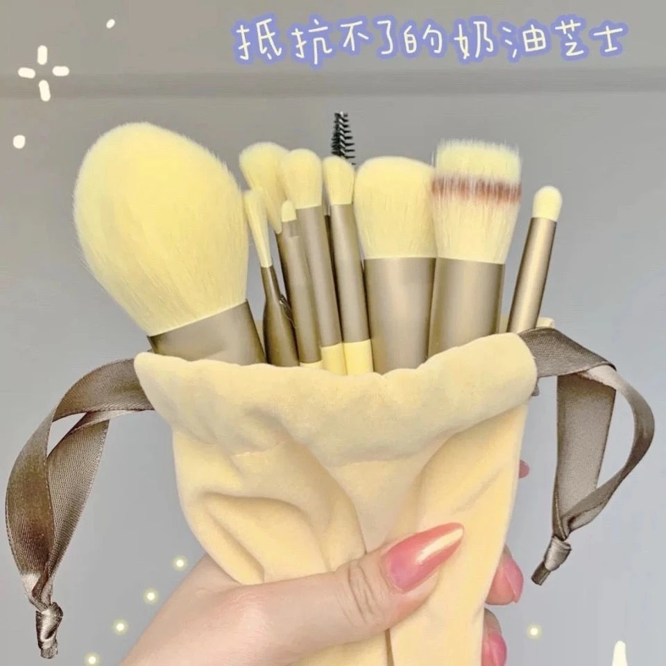 李佳琦推荐新手初学者高颜值化妆刷套刷眼影腮红散粉刷学生党便携