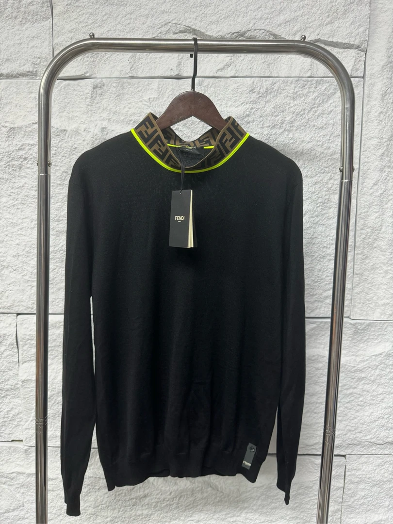 全新/Fendi 领口老花毛衣/52/8135395