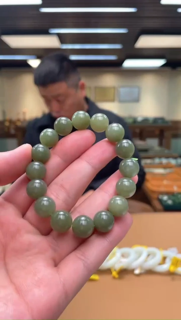 【闪购商品】和田玉手串未镶嵌12
