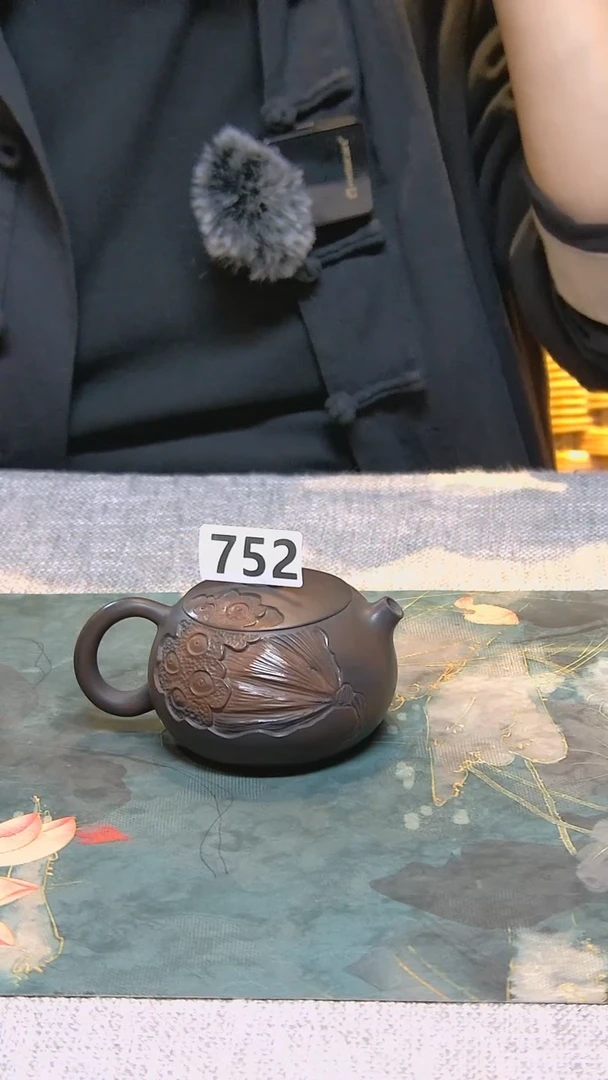 【闪购商品】壶雕刻微瑕752