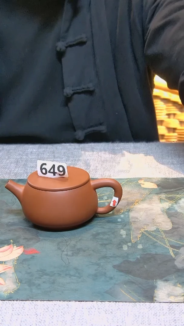 【闪购商品】壶壶复烧汉瓦微瑕/649
