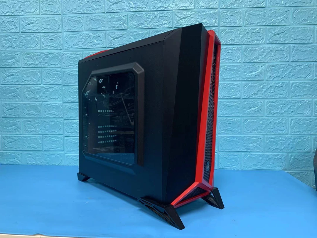 9新  I7 8700K独显1070 8G内存16G固态500G台式游戏电脑主机