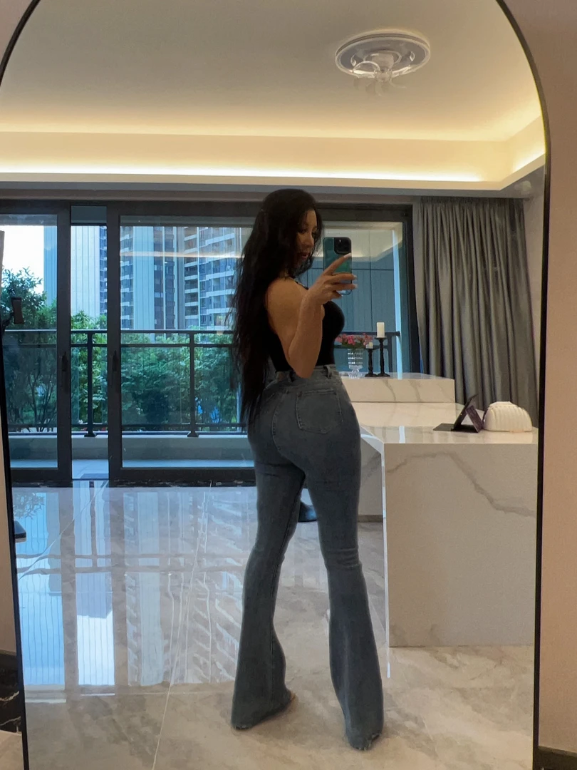 【申晨家】2024显腿长显高高腰提臀显瘦百搭修身时尚排扣喇叭牛仔裤