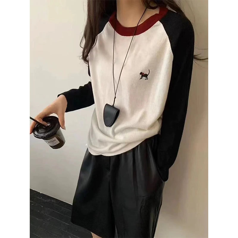 圆领长袖撞色小猫咪刺绣针织衫XLQ8520