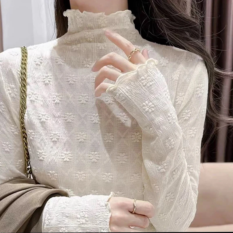 【花朵蕾丝】水溶蕾丝打底衫