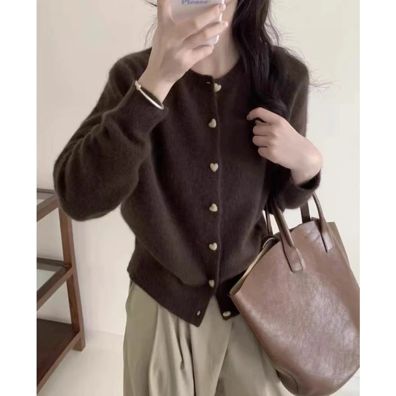 【驼色爱心扣】韩系百搭柔软爱心纽扣针织开衫 ZJC102