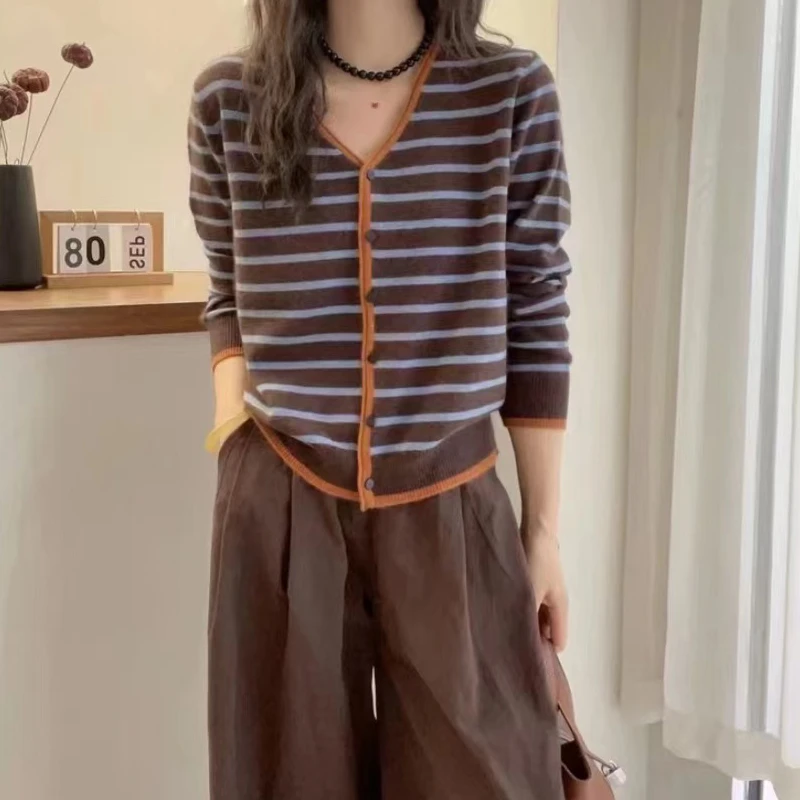 【焦糖条纹】新款韩系高级感撞色v领针织开衫