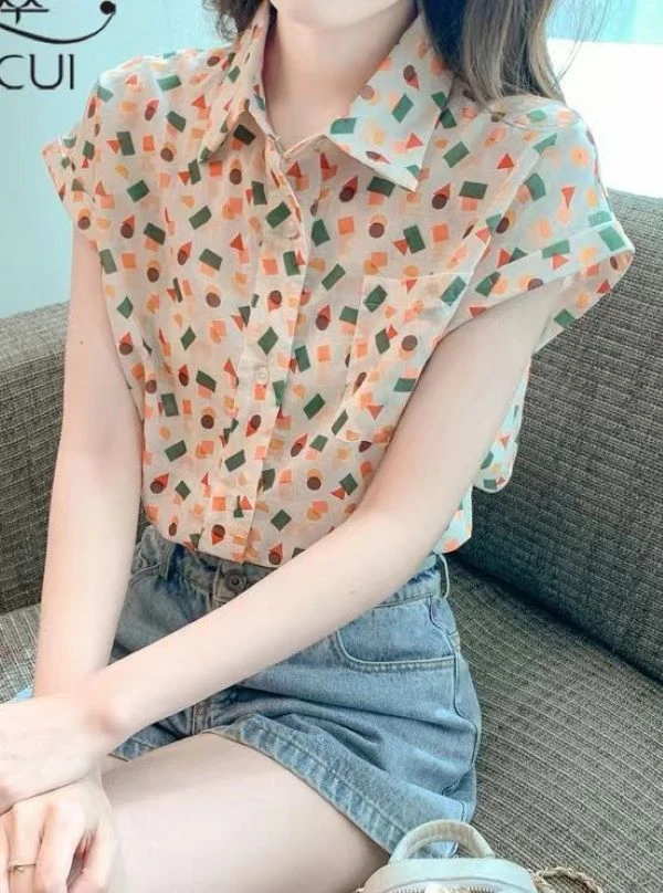 2024夏款流行漂亮高级感超好看港风复古彩色碎格印花短袖衬衫女