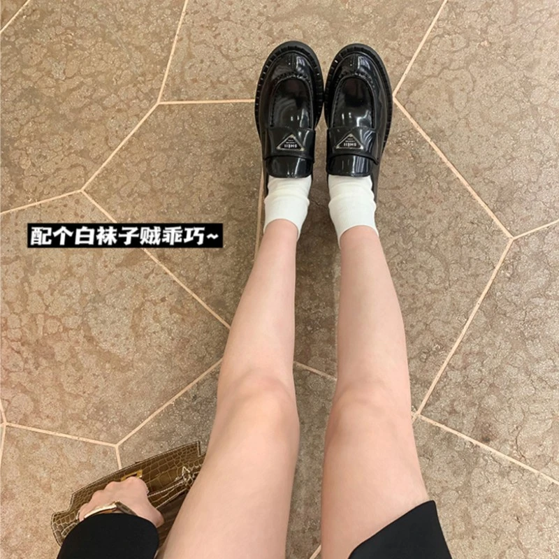 【sheii苏茵茵】来咯来咯~三角标粗跟气质百搭乐福鞋女213T1015