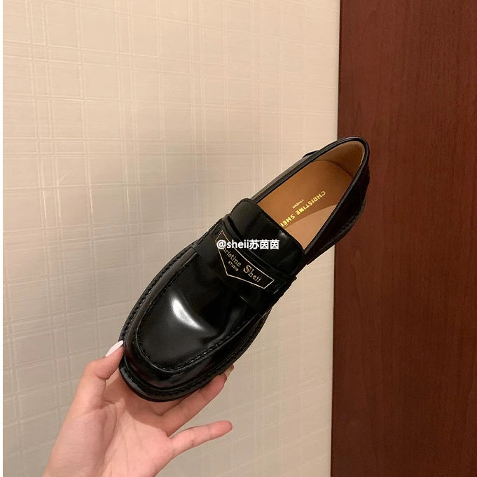 【断码捡漏】手工艺感~真皮字母一脚蹬懒人粗跟乐福鞋女E3302024