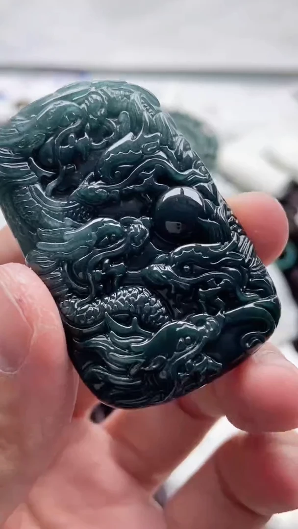 【闪购商品】翡翠颈饰未镶嵌8888888888888