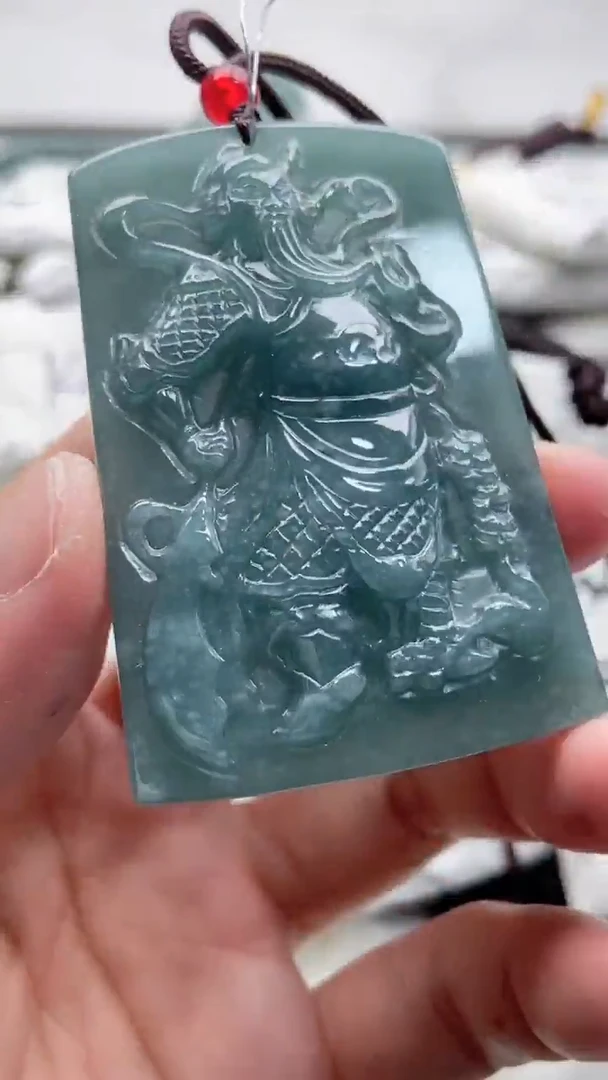 【闪购商品】翡翠颈饰未镶嵌8888888888888