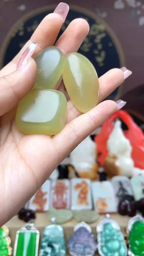 【闪购商品】和田玉颈饰未镶嵌113