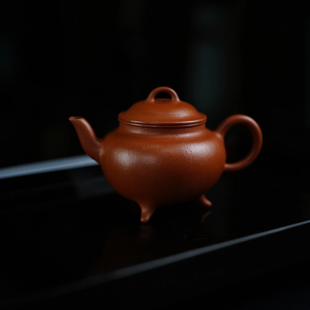 無間堂 | 三足鼎壶  冯豪杰 全手工 小煤窑朱泥 7孔 125CC