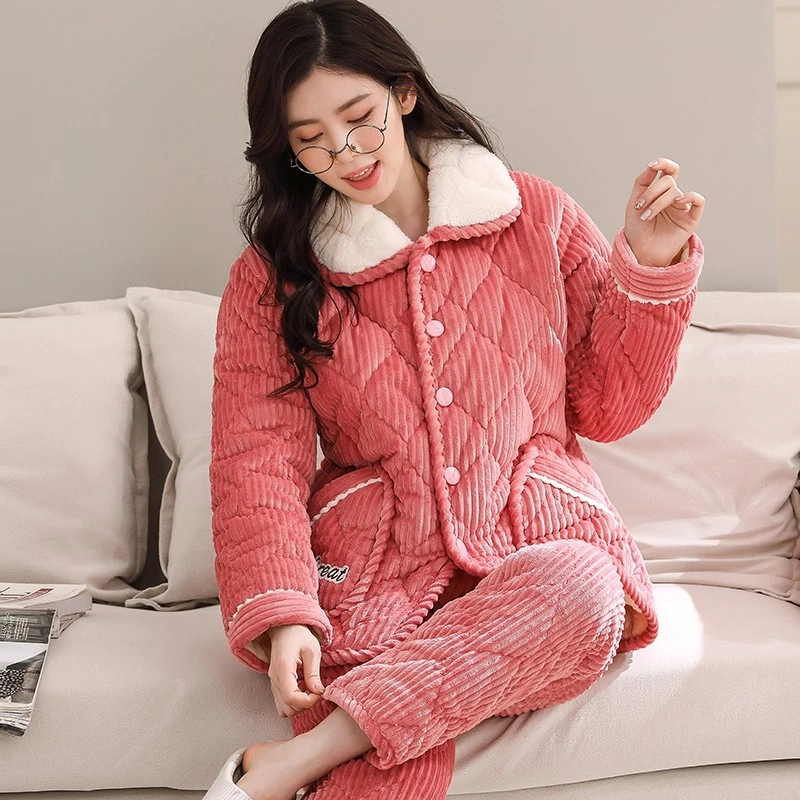 睡衣女款家居服冬季珊瑚绒加厚加绒法兰绒三层夹棉袄保暖爆款套装