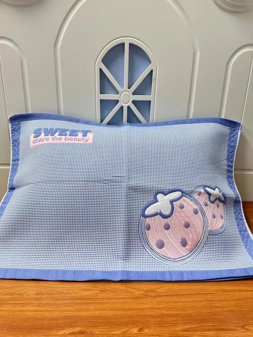 8号 草莓--十层精梳棉加厚枕巾！规格52✘78棉枕