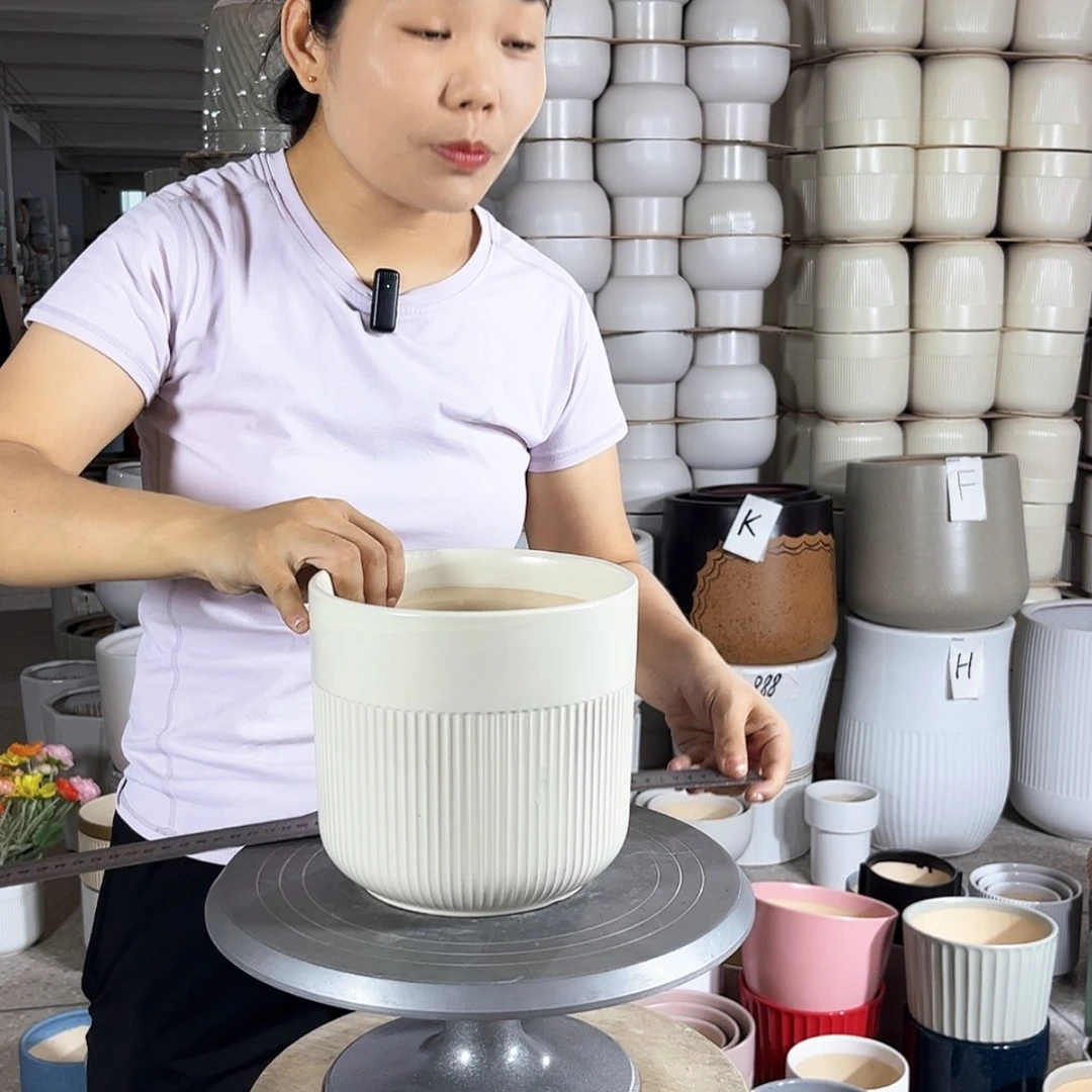 【闪购商品】陶瓷20CM以下口径18-17。奶绿