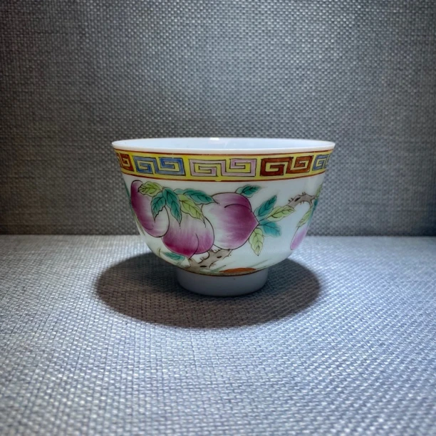 粉彩细路茶圆茶杯