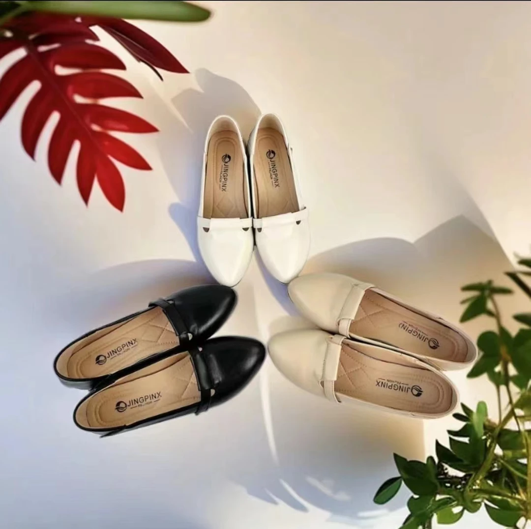 2024新款软底软面百搭浅口低跟防滑耐磨通勤走路不累脚英伦风单鞋