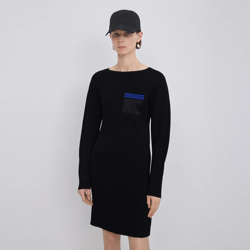 LESS春秋裙子女休闲简约修身弹力针织长袖连衣裙2N9G11090