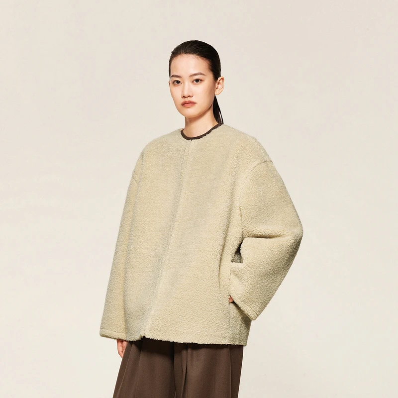 【SAMUEL系列】LESS冬毛毛外套大围巾宽松无领外套2O0A23930