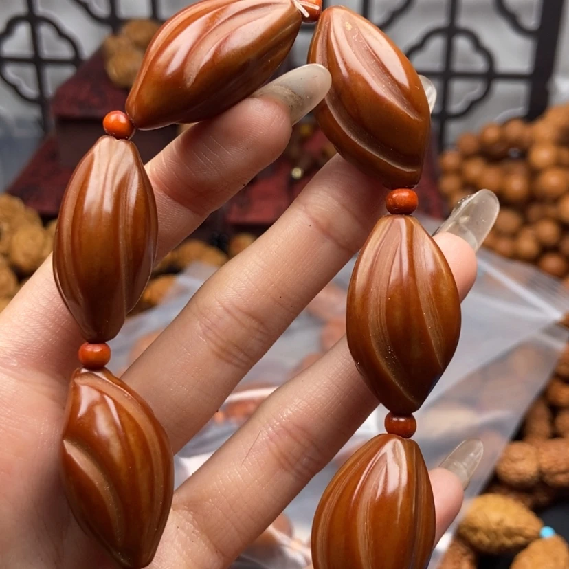 【闪购商品】橄榄核吊坠