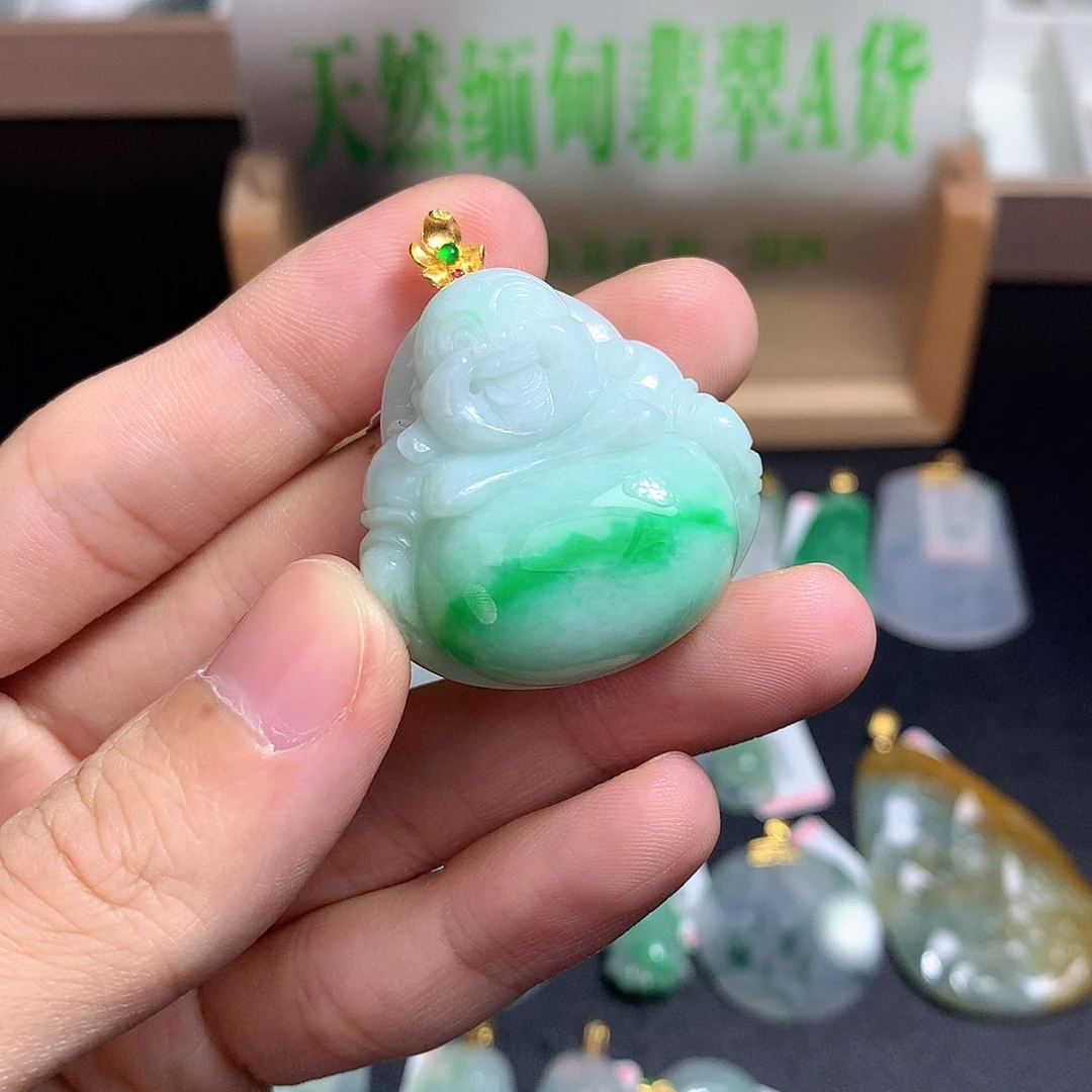 翡翠颈饰18K金镶嵌海*翡翠赠合金链