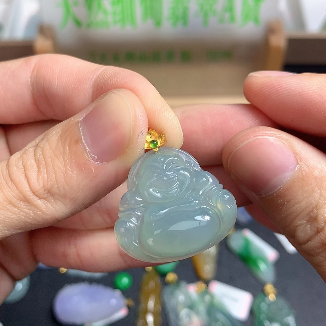 翡翠颈饰18K金镶嵌翡翠赠合金链