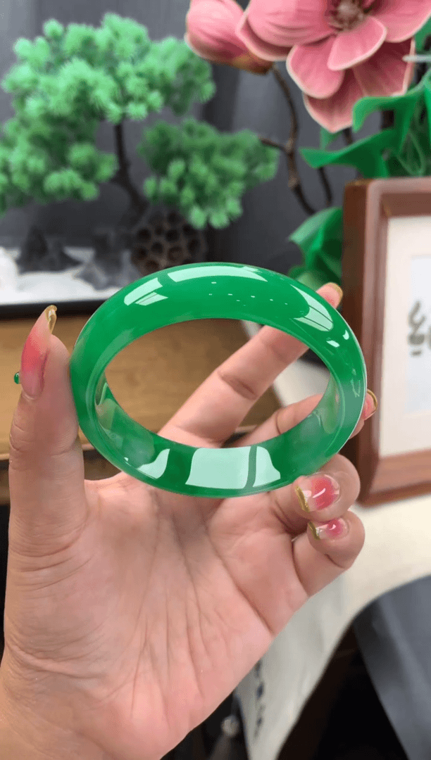 【闪购商品】翡翠手镯未镶嵌手镯