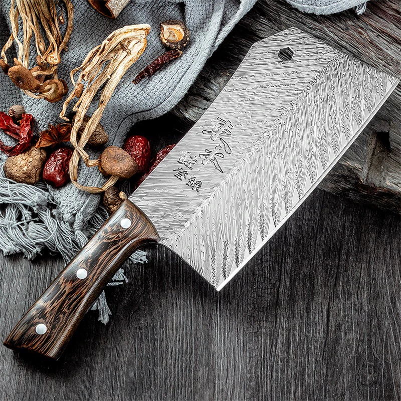 东本佐手工锻打砍大骨专用菜刀羽毛展翅款商用家用锋利无比