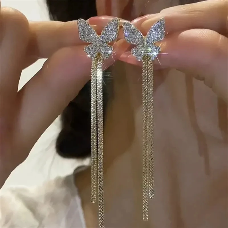 铜合金耳饰 秋冬上新一款两戴式蝴蝶流苏耳环ins小众设计感耳饰女